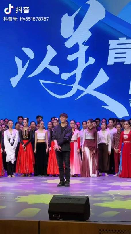 加入男人团VIP,畅享无限精彩!