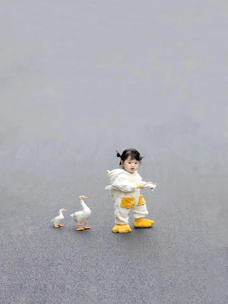 抖音爆款萌照来啦！你绝对没见过这么可爱的小孩