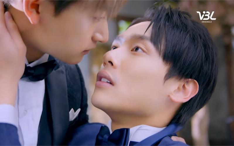 弟弟沉迷的绝对统治重制版，游戏测评来了！