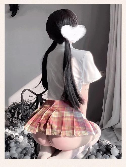 想看热辣可爱制服?这里有下载地址!