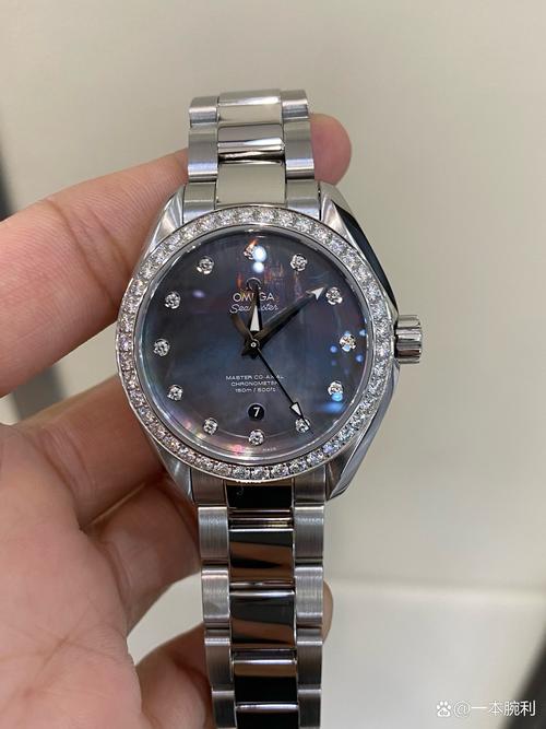 手表蓝宝石玻璃镜面:硬度有多高?值得购买吗?