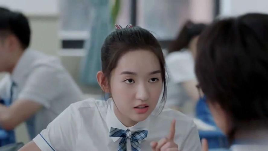 女学生鉴别学你弟弟喜欢的游戏：快速了解他游戏偏好