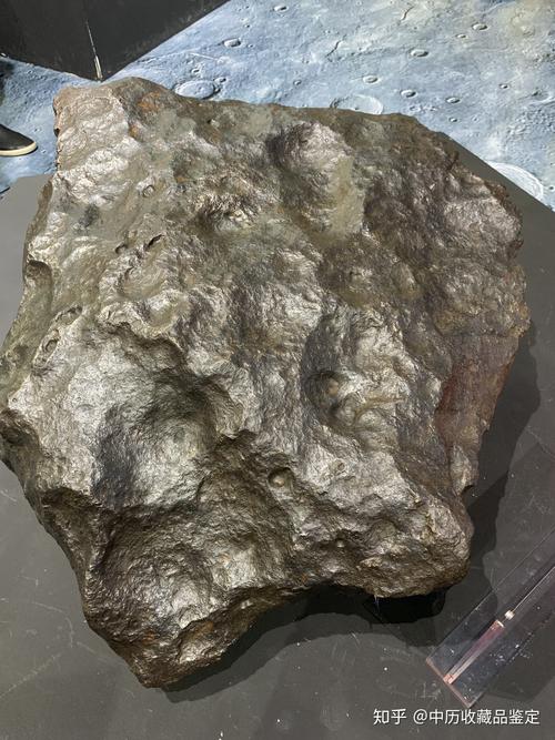 铁纹如何鉴别真假?这几个方法简单又实用!