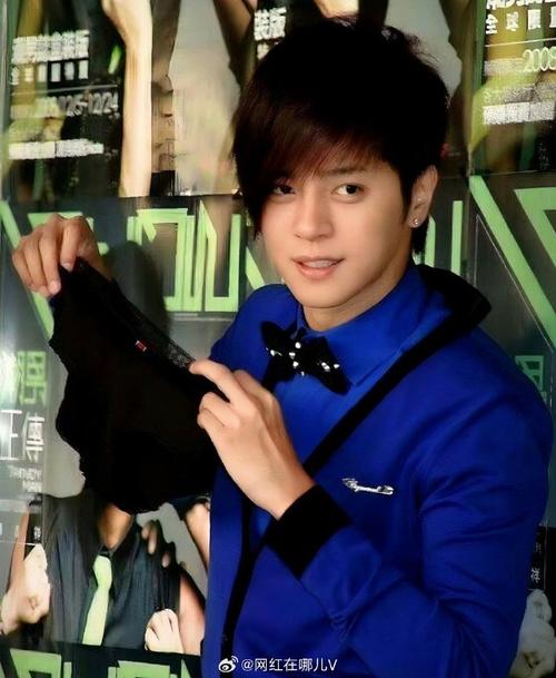 824页:罗志祥周扬青恋情始末深度剖析