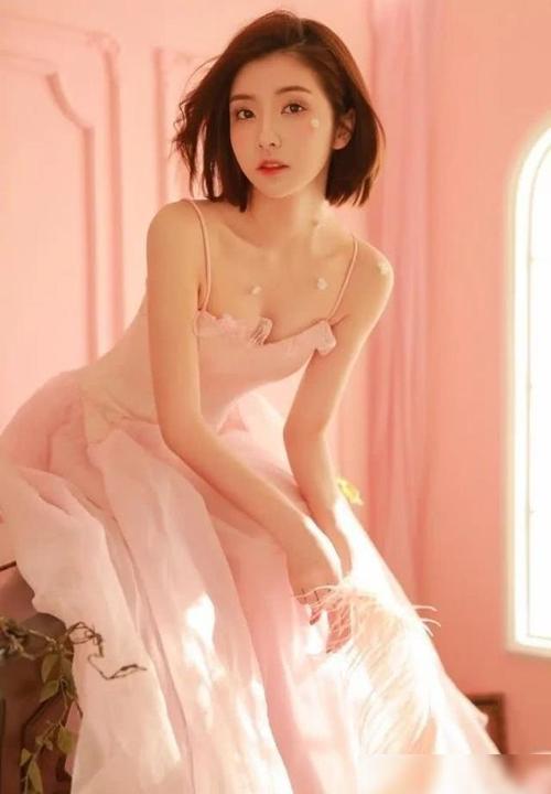 都市美艳后宫版本大全来了！哪个版本最刺激？