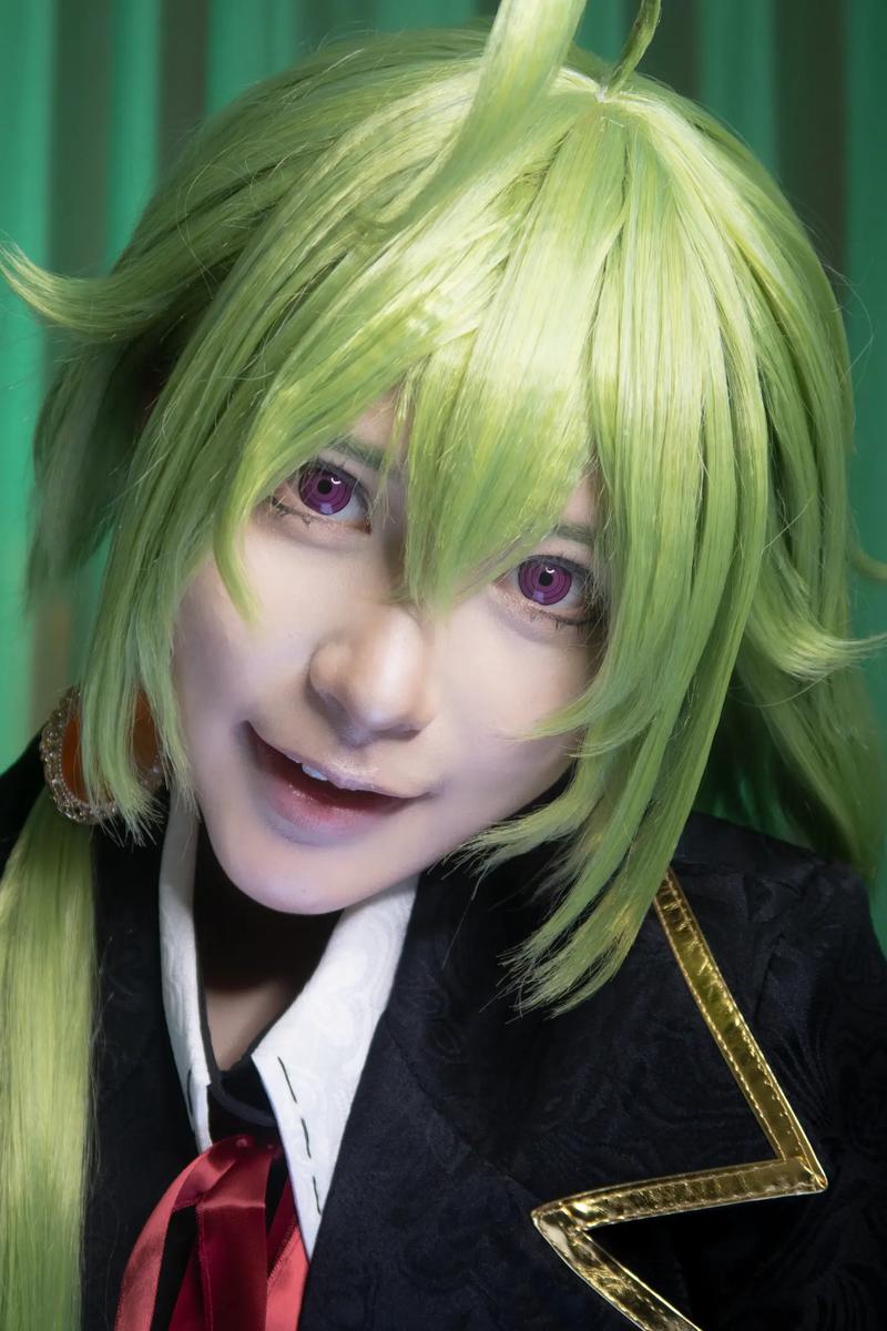 女王蜂王房的秘密:蜂王如何生存繁衍