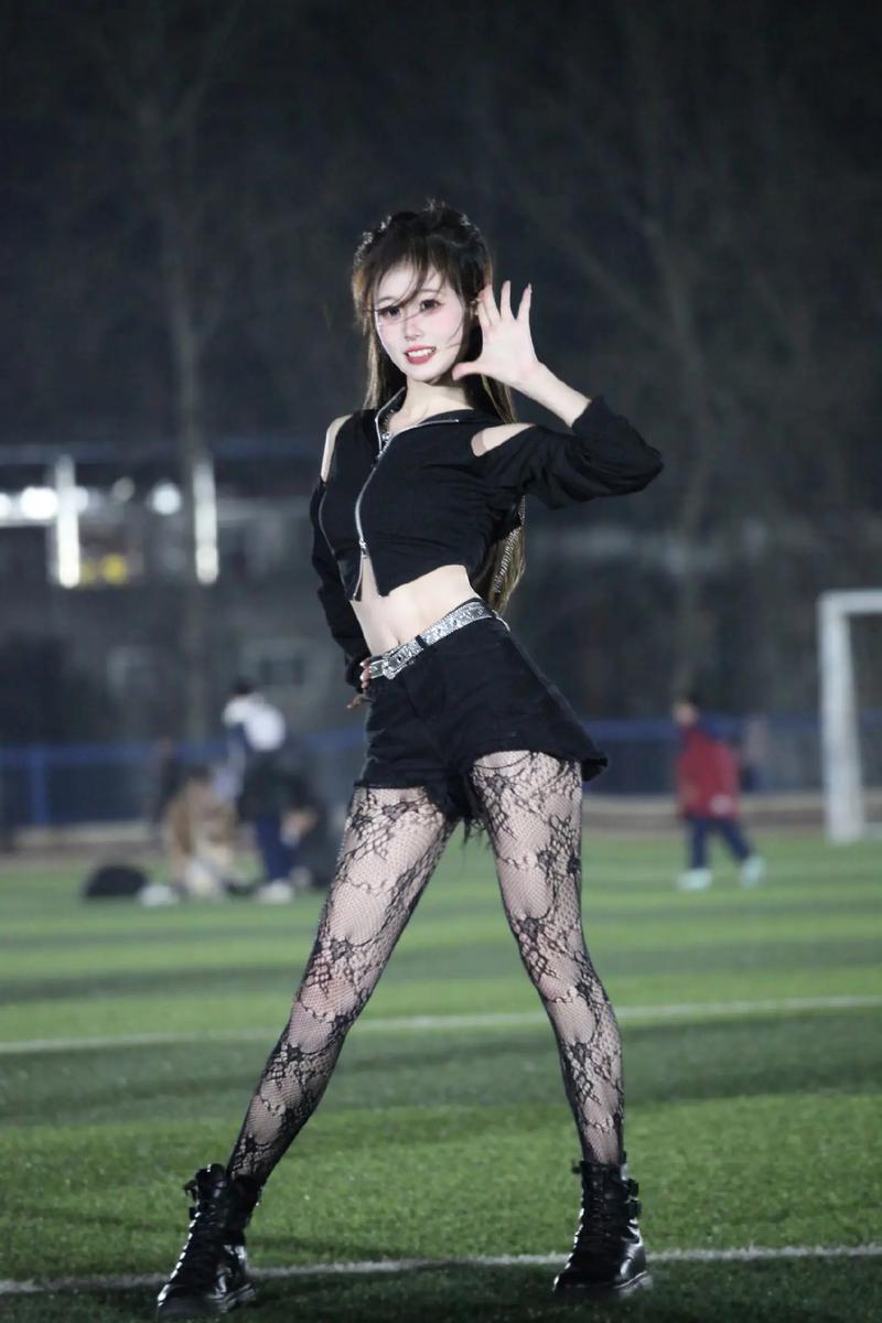 各平台热舞女郎下载资源,安全可靠一键下载