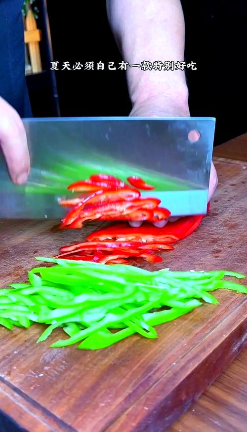 扣三丝的正确做法和步骤,新手也能成功