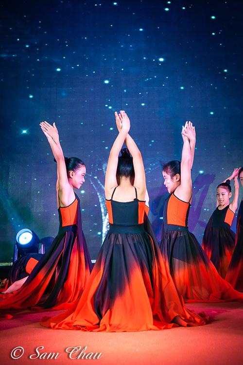 手机下载舞林大会：随时随地享受劲爆舞曲