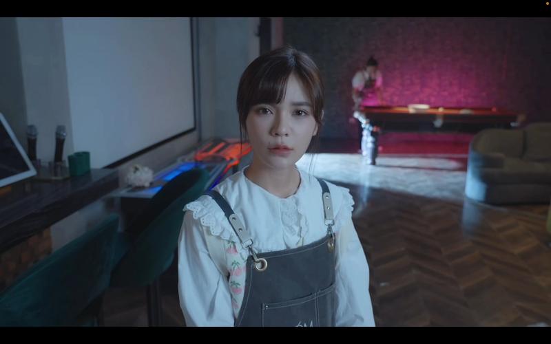 爆款游戏完蛋我被美女包围了排名解读，它凭什么这么火爆？