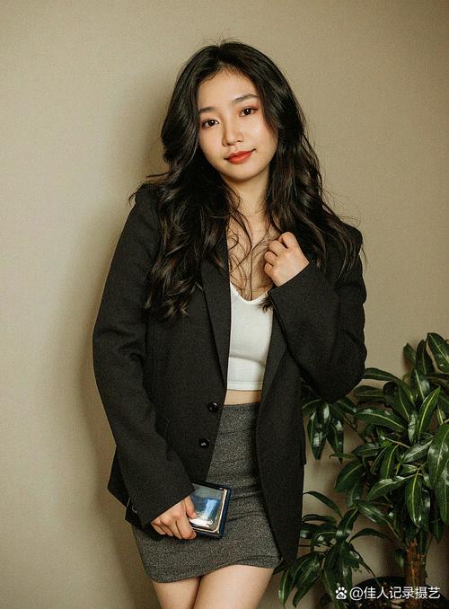 性感办公室最新版本:高清诱惑图片大放送