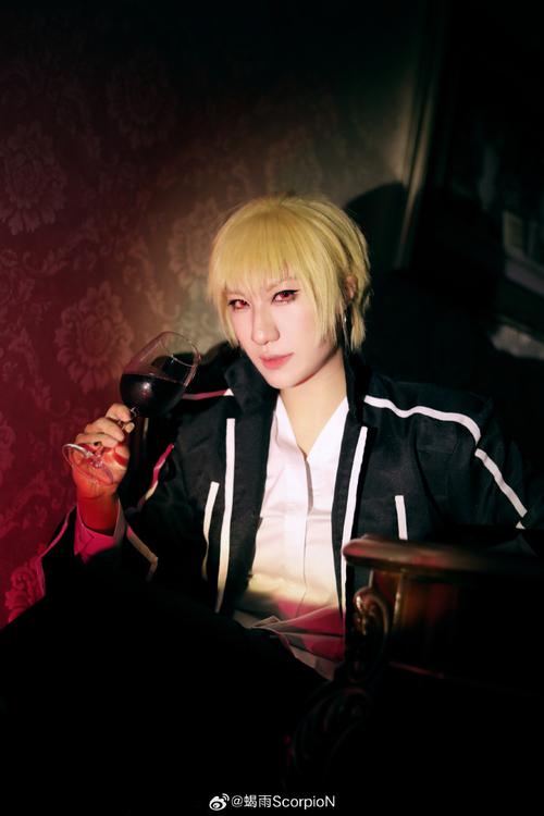 最强金闪闪COS鉴赏:还原度超高的作品推荐