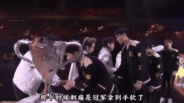 B神退役后去向何方？电竞老将的未来规划揭秘