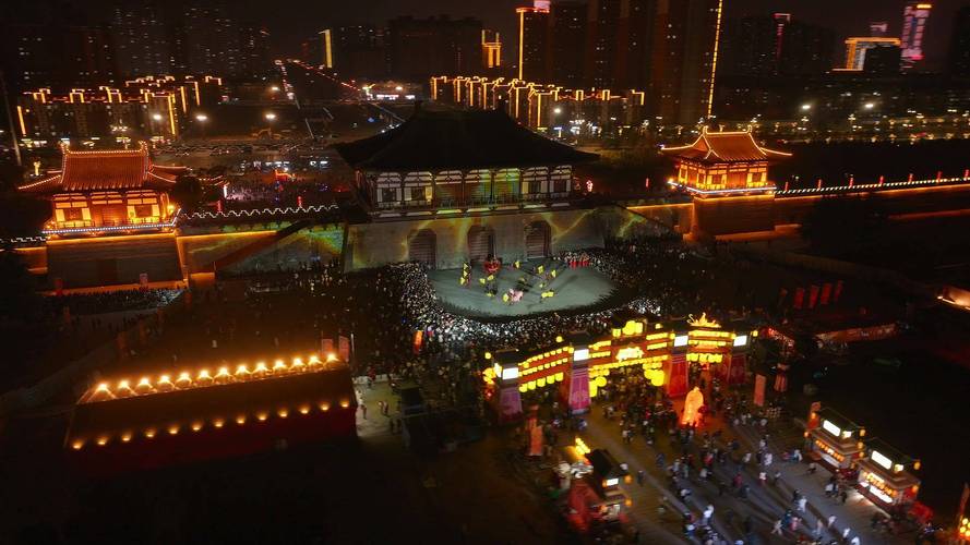 老洛阳护城河寻宝：教你轻松找到游戏黑泥草