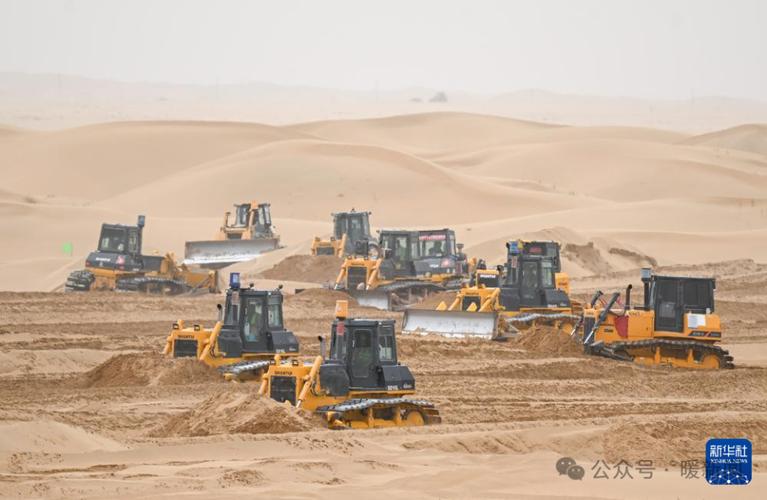 走进沙漠旋转工地：亲历震撼人心的场景