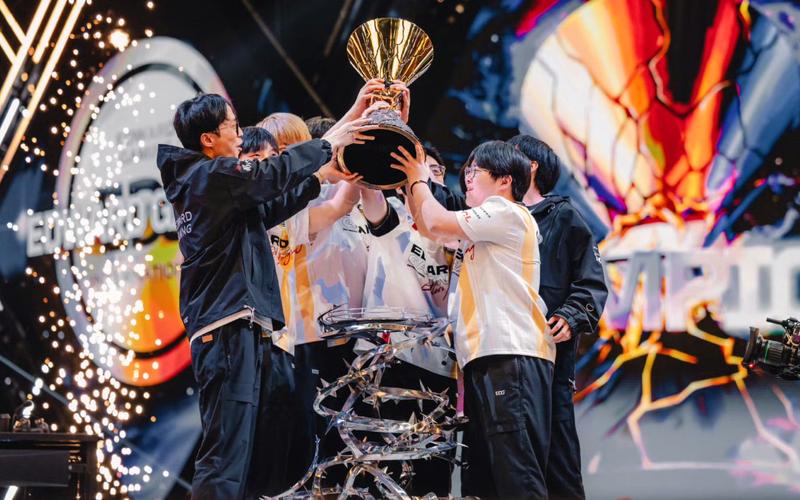 深度解读EDG俱乐部:从成立到巅峰的逐梦历程