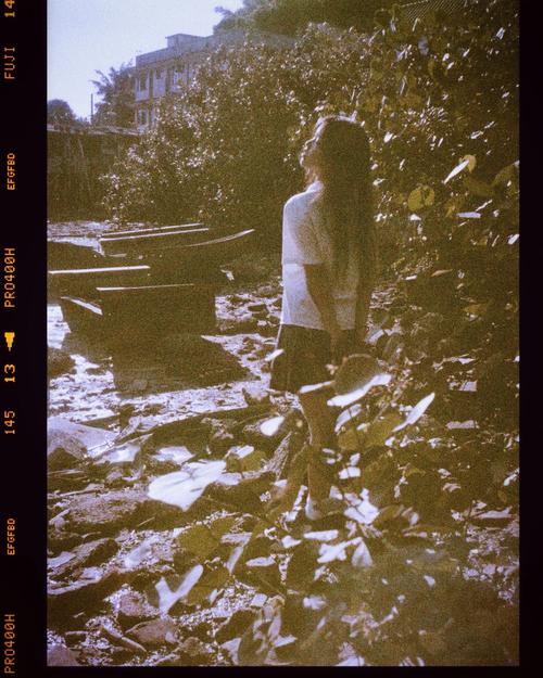 还在找废村少女更新地址?这里有你想要的资源