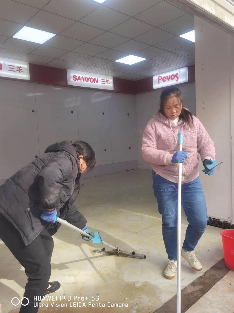 最新底层临时工复仇洗恼记下载资源，一键轻松安装