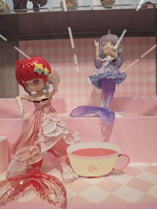 Dark Elf最新周边：模型手办、服装饰品大放送