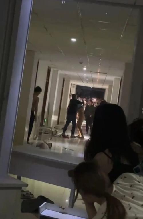 你知道裸体学院/裸体学校官方网站吗?一探究竟!