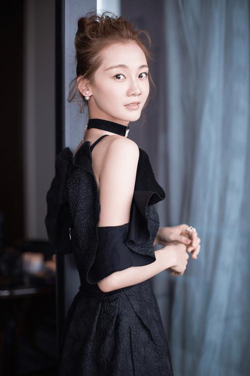 热舞女郎安卓下载安装:简单方便快速上手