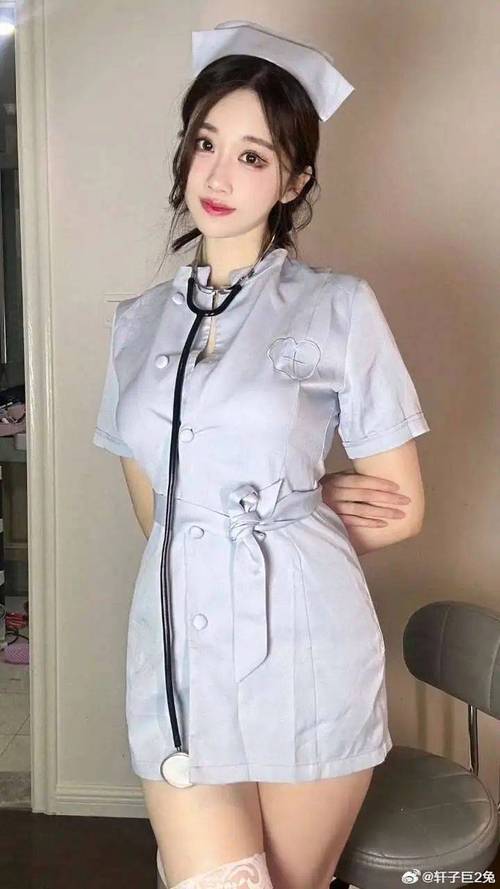 想知道轩子巨二兔最新版本?这里有答案!