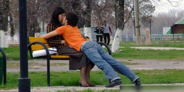 我与女仆的不道德学校生活版本大全：剧情详解及资源分享