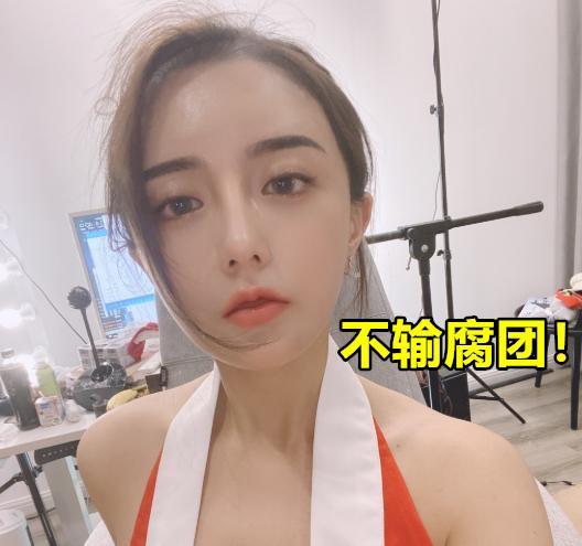 古阿扎游戏合集:收集她的精彩瞬间!