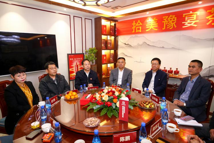 跨界最新动态:行业大咖分享跨界经验