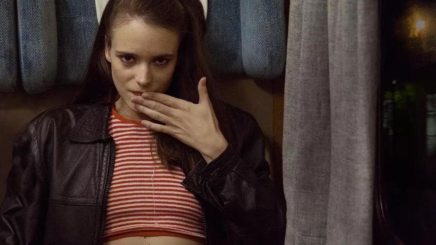 女性瘾者电影下载方法有哪些?避免病毒和陷阱!