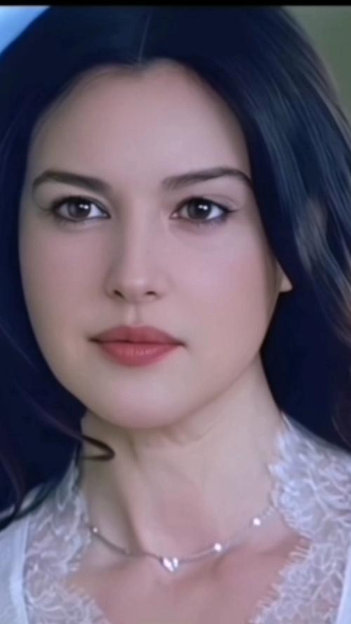 时尚女王莫妮卡第3季完结,去哪找更新地址?