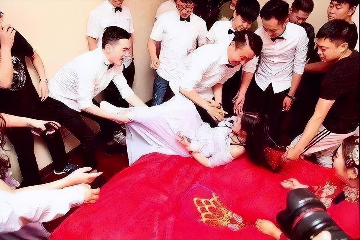 想玩婚闹?这里提供婚闹游戏下载地址!