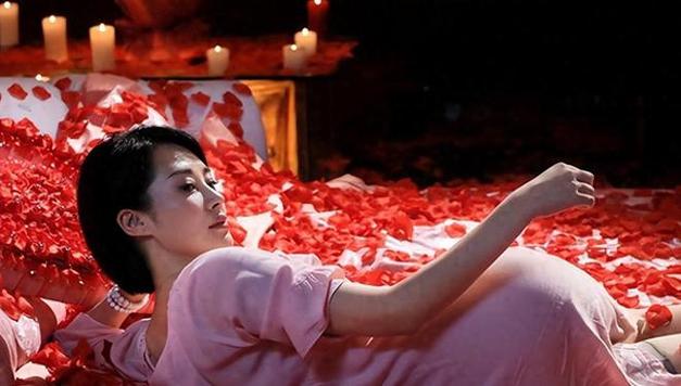 徐娘半老第一季:你弟弟也沉迷的游戏是什么