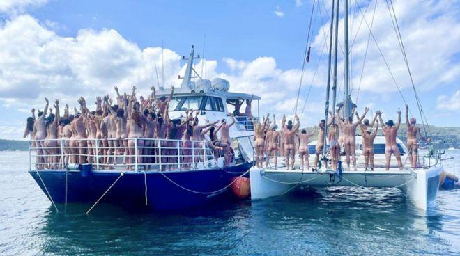 想下载裸体学院/裸体学校?这里有地址:便捷下载,快速体验,资源丰富