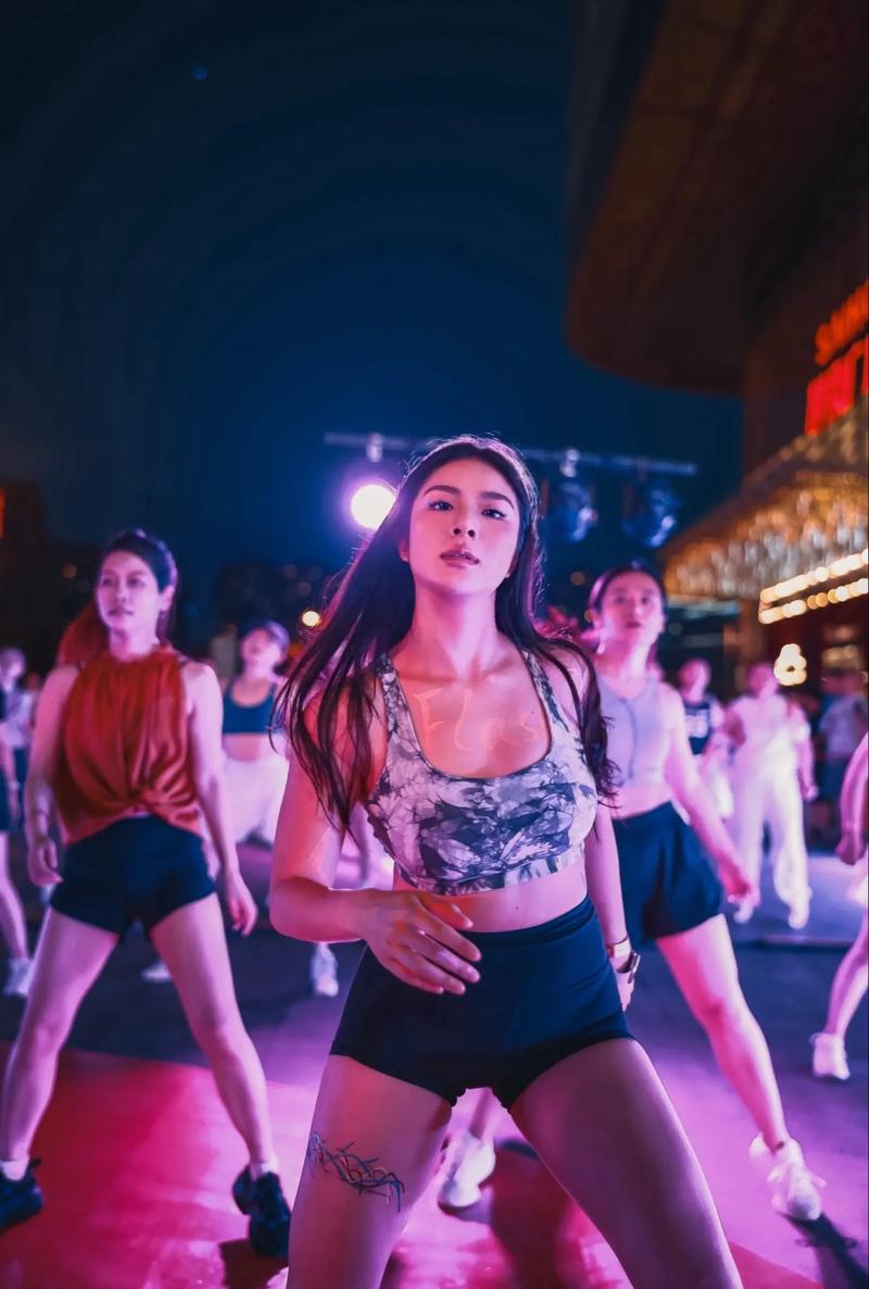 找热舞女郎下载地址?这里有你想要的!