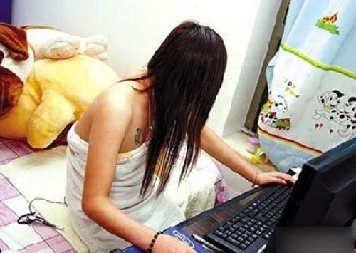 援交幻想最新:大学生群体中的隐秘问题探讨