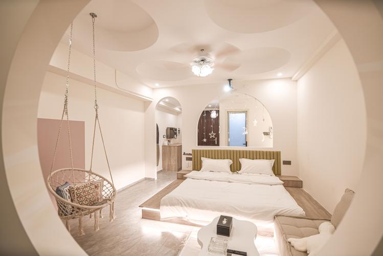 亲密民宿与你在一起BNB汉化版更新日志:玩前必看