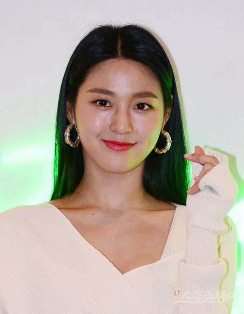 AOA绅士学院在哪下载?分享我的下载经验