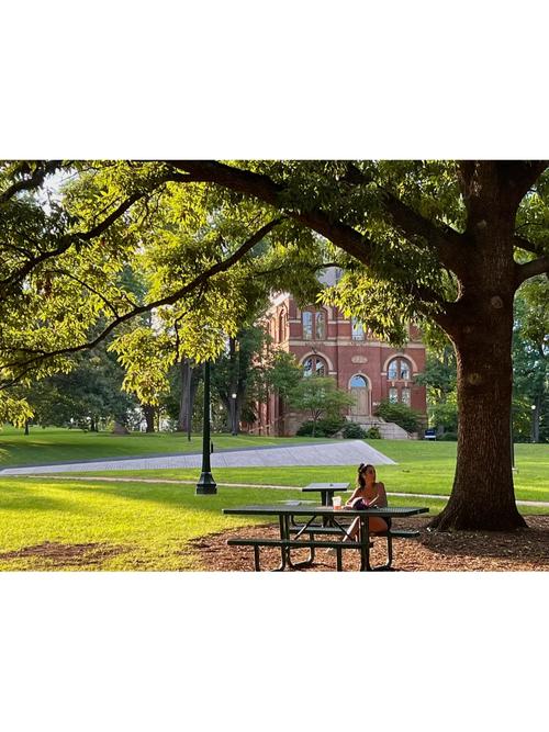 想玩我的大学生活Being a DIK?这里提供下载链接!