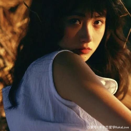 想玩女学生鉴别学?安卓手机如何下载安装?