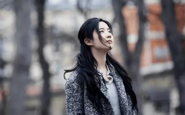 堕落人妻下载地址汇总:多平台资源一览