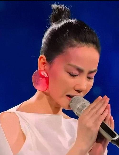 SOA亲妈姨妈歌手版最新版本更新了什么?值得下载体验吗?