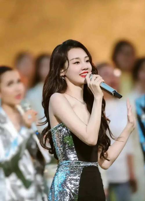 还在找热舞女郎下载？推荐靠谱的下载平台