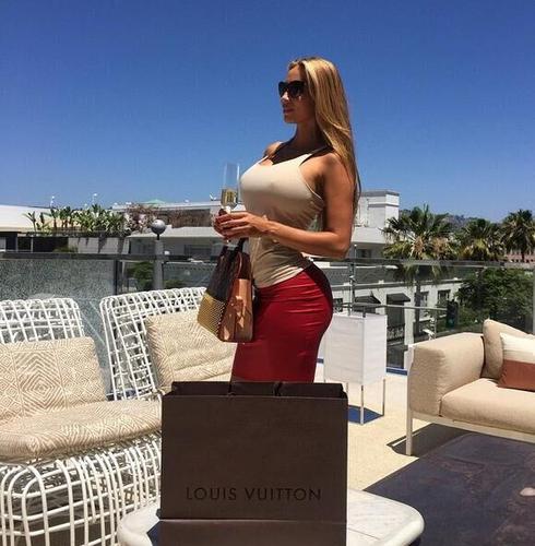 最新玉莲之剑安卓汉化版：体验极致动作快感！