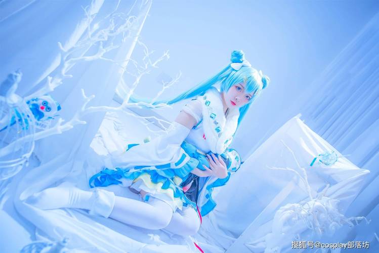 如何进入Coser3官方网站？新手玩家必看下载指南！