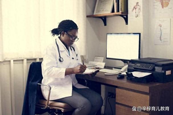 奉献的困境最新：健康与奉献如何兼顾？网友热议背后的真相