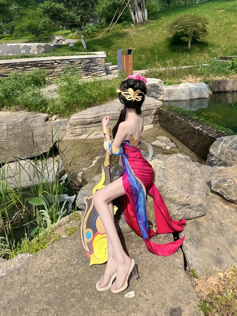 爆笑!coser拍摄杨过游戏花絮,全程高能