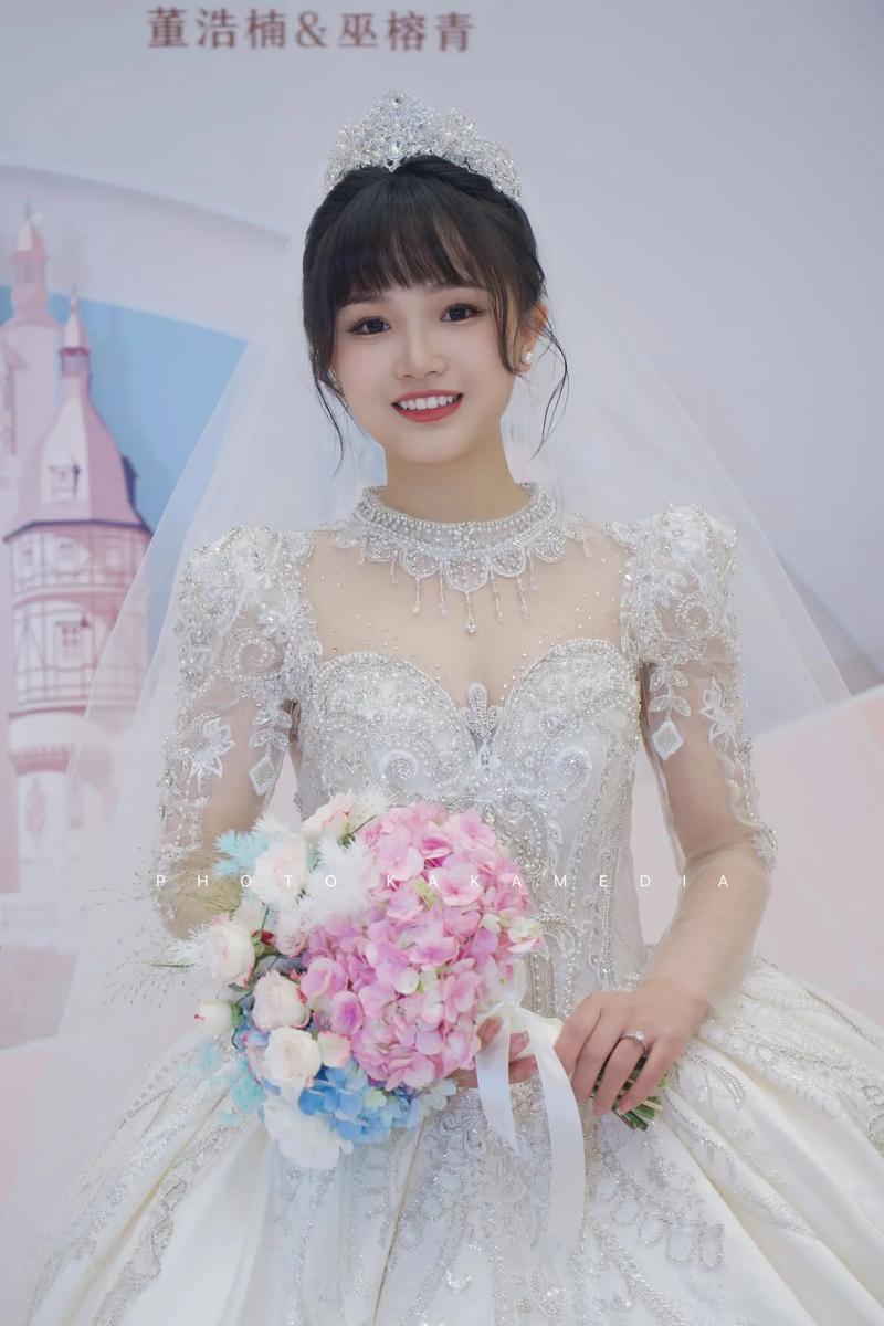 偶像人妻最新动态:她结婚了?粉丝们都炸锅了!