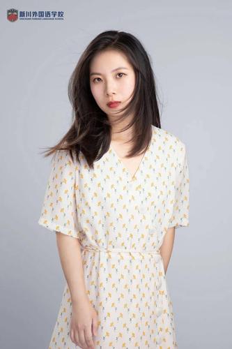 寻找李丽莎写真？秀人网下载方法及注意事项