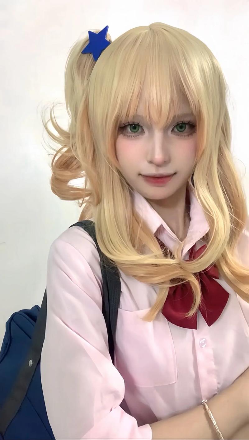 寻找辣妹COS疯狂官方网站?这里有你想要的